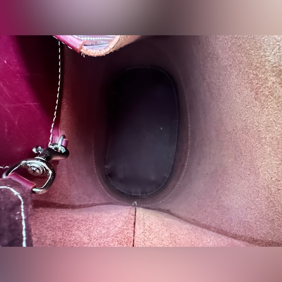 🩷💜 *RARE* Vintage Dooney & Burke Backpack 💜🩷 - Picture 9 of 14